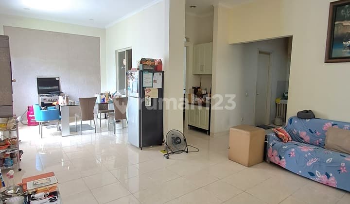 For Sale Canary Gading Serpong Cluster House Corner