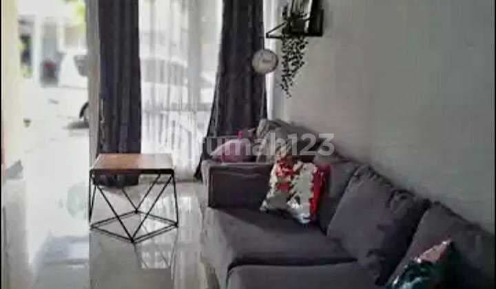 Disewakan Runah Semi Furinished di Area Pondok Arentang Sel