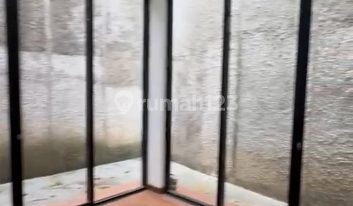 Disewakan Rumah Semi Purn Furnishet Pesanggrahan Permai.jak-Sel
