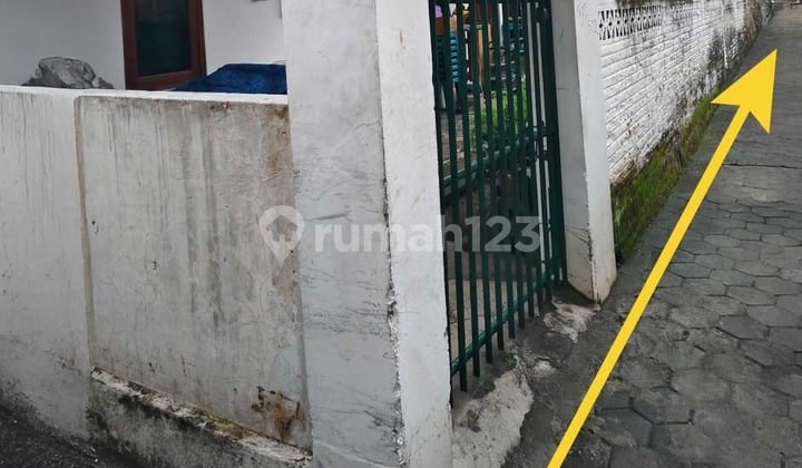 Dijual Cepat! Rumah Murah Lokasi Premium Dekat Letjen S. Parman