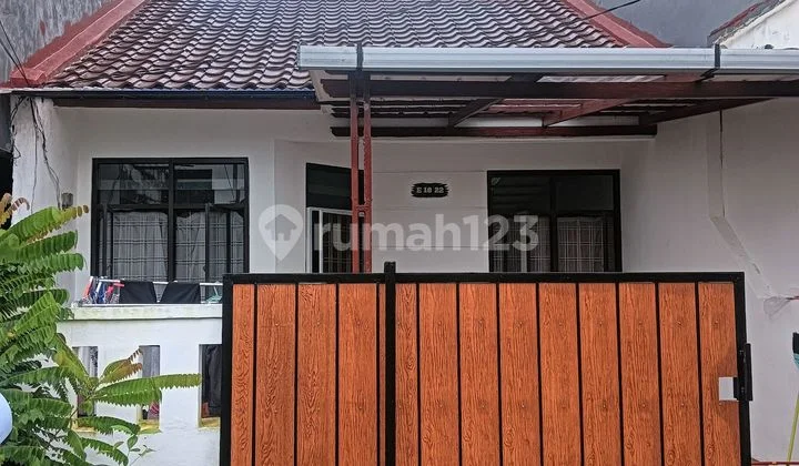 Rumah Siap Huni dengan Suasana Asri dan Nyaman di Pamulang