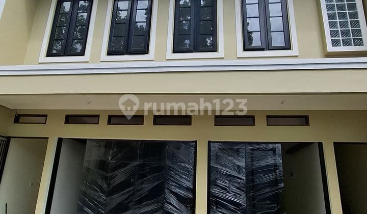 Ruko Lokasi di Tamansari Bandung Jawa Barat , Bandung