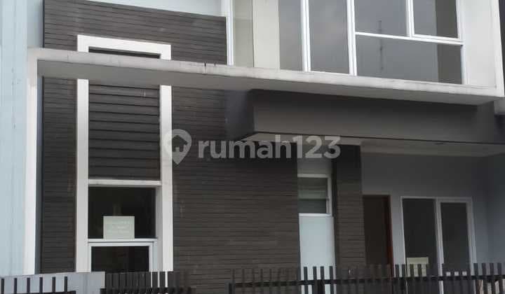 Dijual Rumah Siap Huni Di Setra Sari Bagus