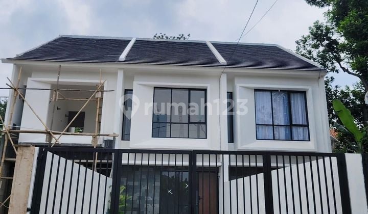 Rumah Siap Huni, Dekat Akses Tol Jati Asih dan Bebas Banjir