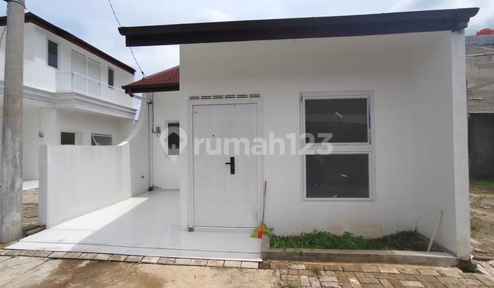 Rumah Siap Huni Letak Strategis 15 Menit ke LRT Cikunir