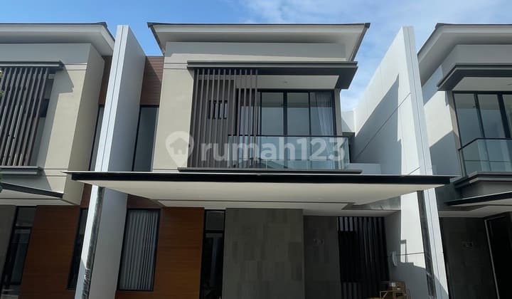 Rent Pik2 House 4 Bedrooms Semi Furnished