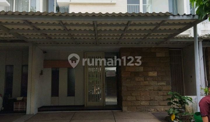 Rumah 2 Lantai Perum Wisata Bukit Mas