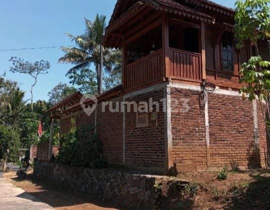 Rumah Murah Strategis Dibawah Harga Pasaran Halaman Luas