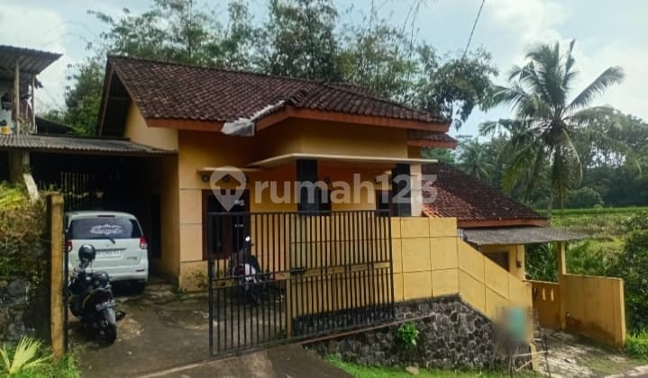 Rumah 2lantai Luas Murah Akses Mobil Di Dekat Jalan Temanggung Magelang