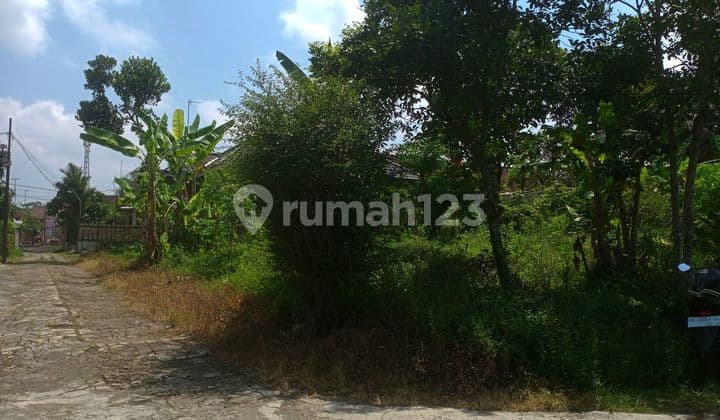 Tanah Pekarangan Di Bayanan Dekat Akmil Magelang