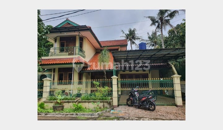 Rumah Modern di Cibubur Ciracas - 2 Lantai Siap Huni Bagus