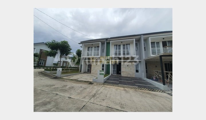 Rumah Murah 2 Lantai Hook Dekat Ipb, Ciampea Bogor