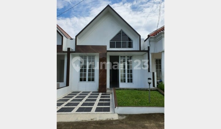 Rumah Minimalis Murah Dekat Komplek Pemda Cibinong