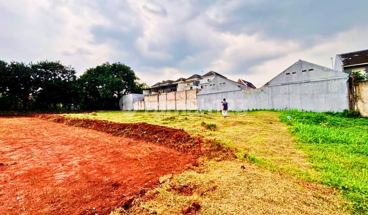 Kavling Dekat Pintu Tol Jatiasih, Terima SHM Pecah