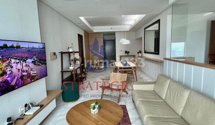 For Rent The Peak Sudirman 3 Bedrooms, Newly Renovated Fully Furnished
