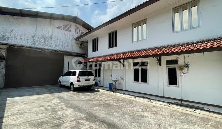 GUDANG SIAP PAKAI 5 MENIT DARI PINTU TOL BAROS