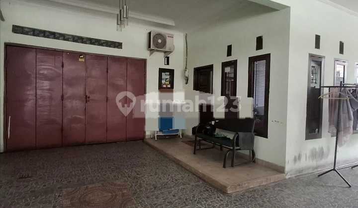 Murah Rumah Tengah Kota Jl. H. Samsudin Ciateul