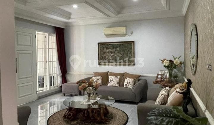 Well-Maintained Luxury House in Pejaten, South Jakarta