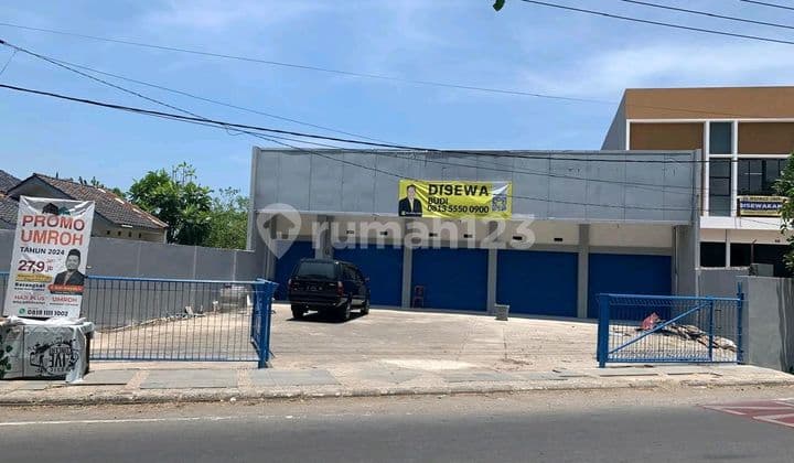 Disewakan Ruang Usaha Siap Pakai di Jl. Saladara, Cirebon