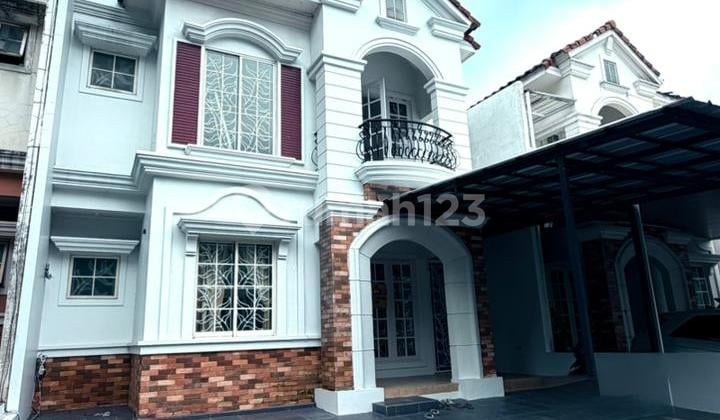 Rumah Desain Cakep Brand New 2 Lantai Siap Huni Lokasi Bagus