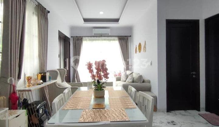Rumah Desain Cakep di Vanya Park Brand New 2 Lantai Siap Huni
