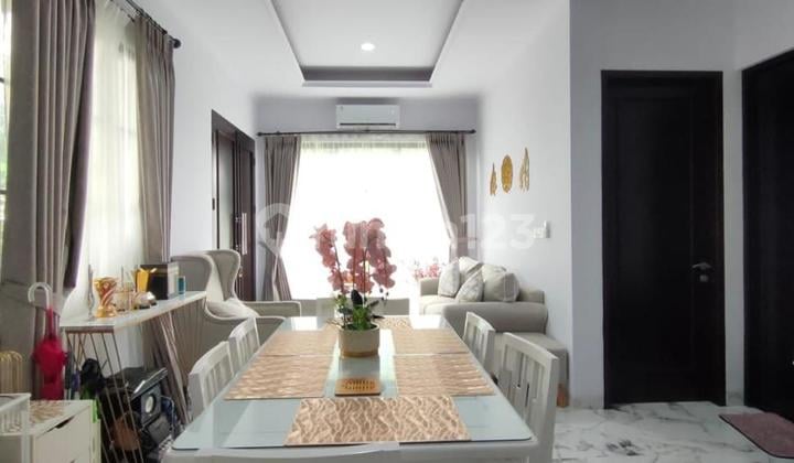Rumah Desain Cakep di Vanya Park Brand New 2 Lantai Siap Huni