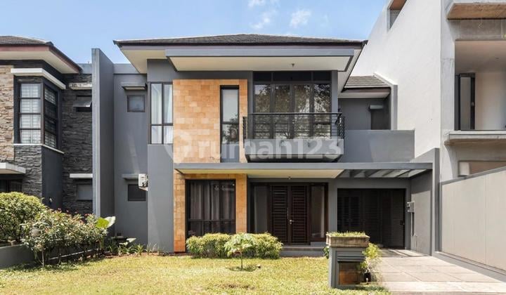 Rumah Super Cakep di BSD Bangunan 2 Lantai Siap Huni Lokasi Strategis