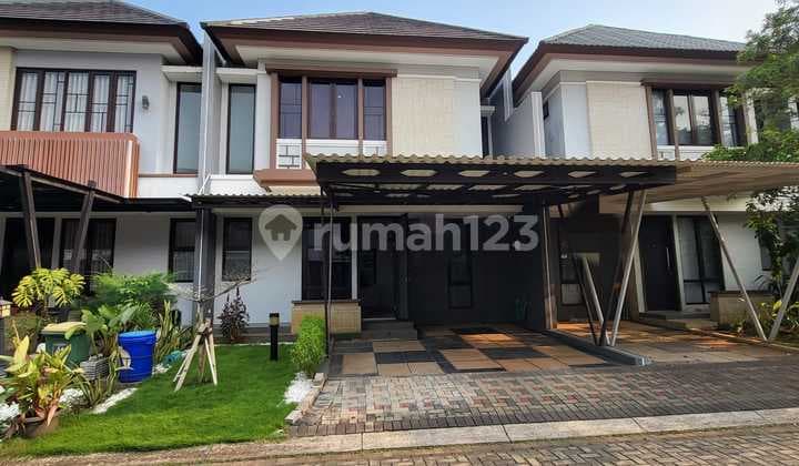 RUMAH CANTIK DI MOZIA BSD 2 LANTAI SEMI FURNISH SIAP HUNI