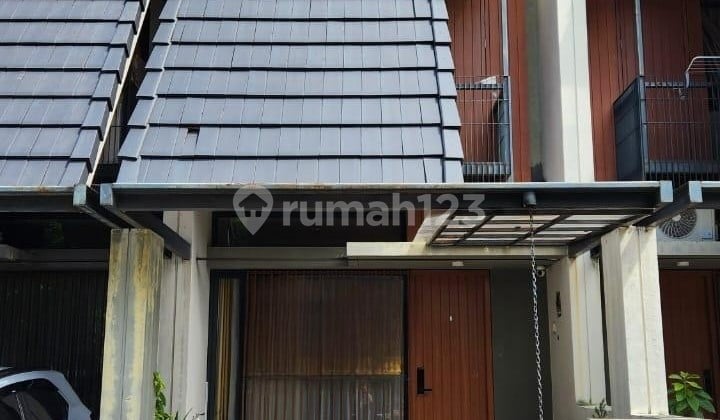 RUMAH CANTIK DI BSD 2 LANTAI FULL FURNISH RAPIH SIAP HUNI