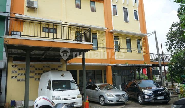 Ruko Building in Bintaro Tangerang, 4-Story Multi-Purpose Building