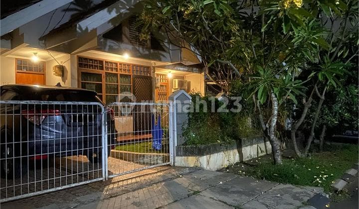 House in BSD City 2-Story Building Semi-Furnished Strategic Location