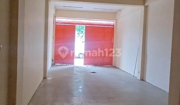 Ruko dengan Lokasi Strategis dan Mudah Dijangkau di Cipinang, Jakarta Timur