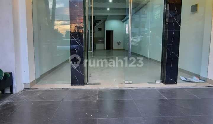 2 Unit Ruko Full Renovasi (Un-Connecting) di Pondok Gede. Bekasi