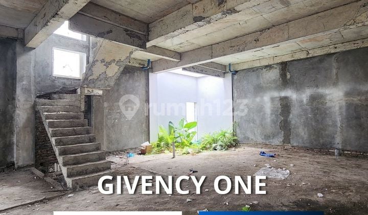 For Sale Vacant House Gaperta Street Ujung Givency One Type Versace