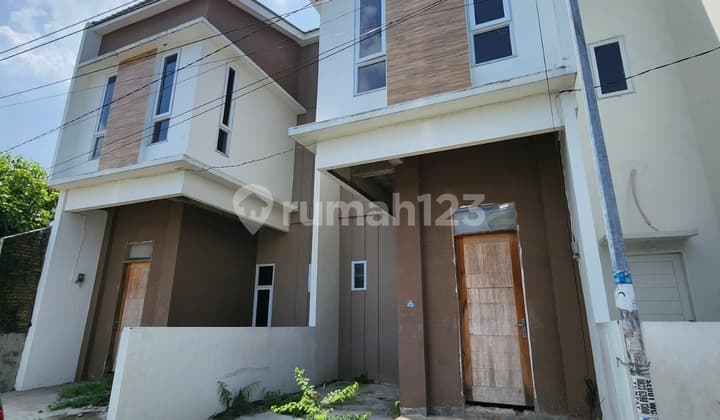 Rumah Baru Jemadi Home Kondisi Kosong SHM Daerah Cemara Krakatau