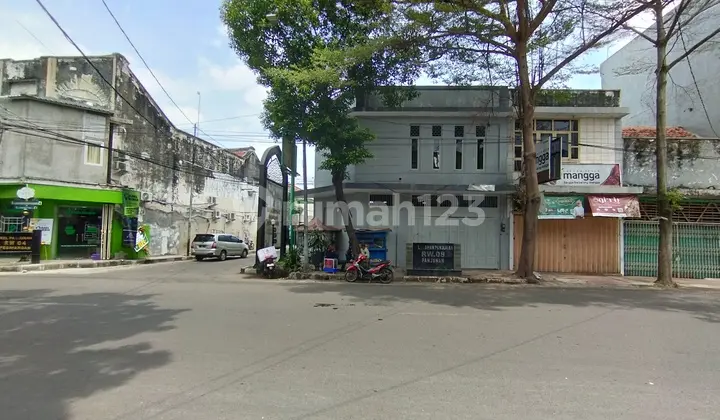 Disewakan Gudang Atau Ruang Usaha Di Jalan Karanggetas Cirebon