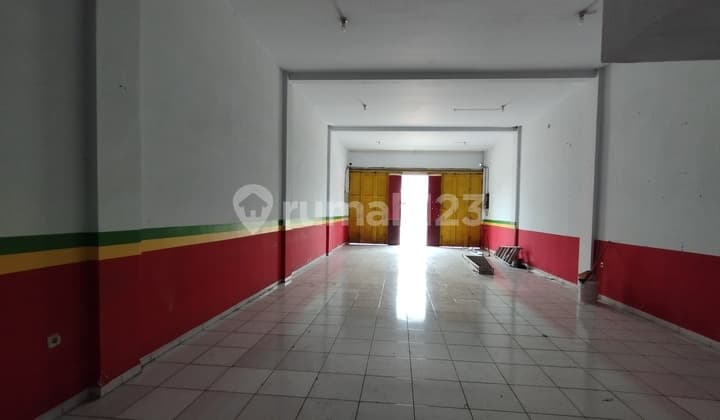 Disewakan Ruko 2 Lantai di Jalan Kasepuhan Cirebon