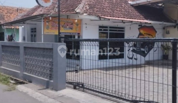 Disewakan/ Dijual Rumah/ Ruang Usaha di Jln Sayap Klayan Cirebon