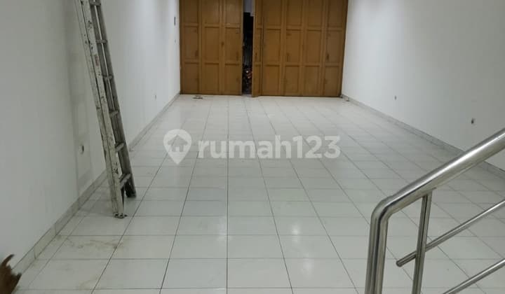 Disewakan Ruko 2 Lantai di Jalan Ciremai Raya Cirebon