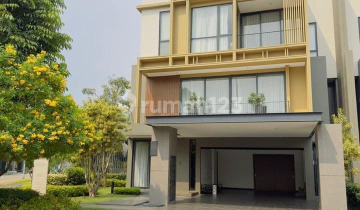 Rumah Hook Mewah Full Furnish Dgn Lift 3lt Di Enchantee Bsd