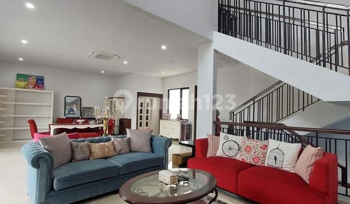 Rumah Mewah Furnish 3lantai Di Keia The Zora Bsd City