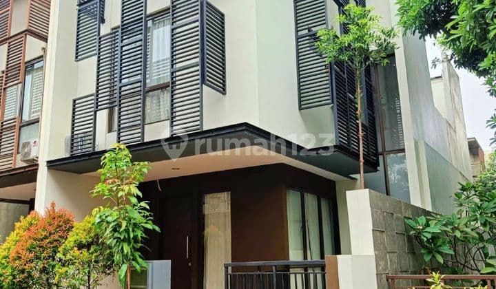 Rumah Hoek Furnish Di Whelford Greenwich Bsd City