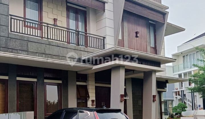 House with Garden View in Caribbean Island De Latinos BSD City