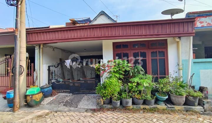 Rumah Bagus Terawat Siap Huni Strategis Gunungsari Surabaya