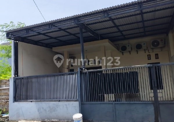 Rumah Bagus Siap Huni Strategis Griya Kebraon Surabaya