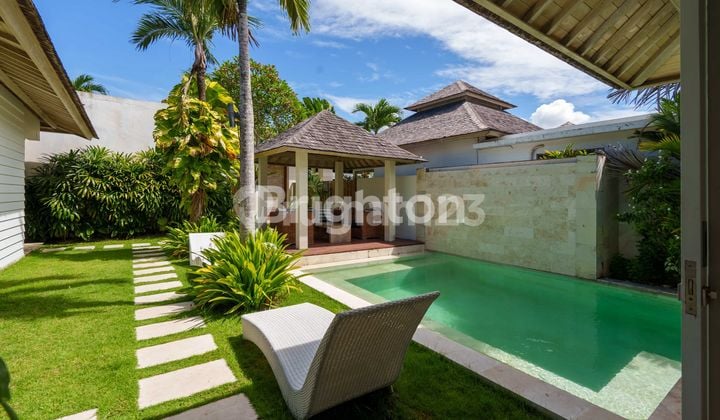Leasehold Luxury Villa 11 Bedrooms, Berawa Canggu Bali