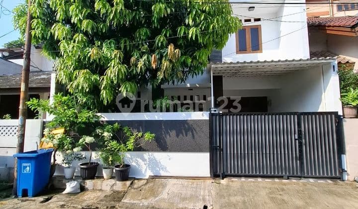 Rumah Baru Renovasi Siap Huni Dalam Kompleks Strategis di Legoso Ciputat
