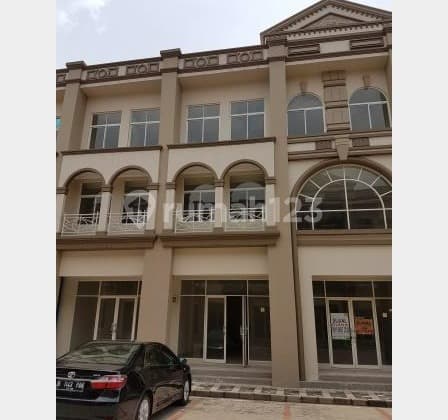Cheap 2-Story Shop House in Strategic Location in South Bekasi Galaxy