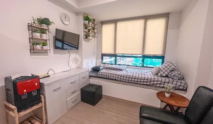 Apartemen Studio Semi Furnished Siap Huni di Collings Boulevard