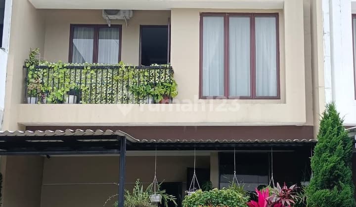 Rumah 2 Lantai Dalam Cluster di Tangerang Selatan